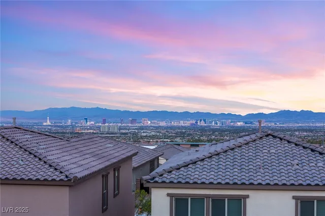 $1,950,000 | 230 Cactus Sunrise Street, Las Vegas, NV 89138