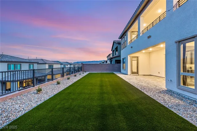 $1,950,000 | 230 Cactus Sunrise Street, Las Vegas, NV 89138