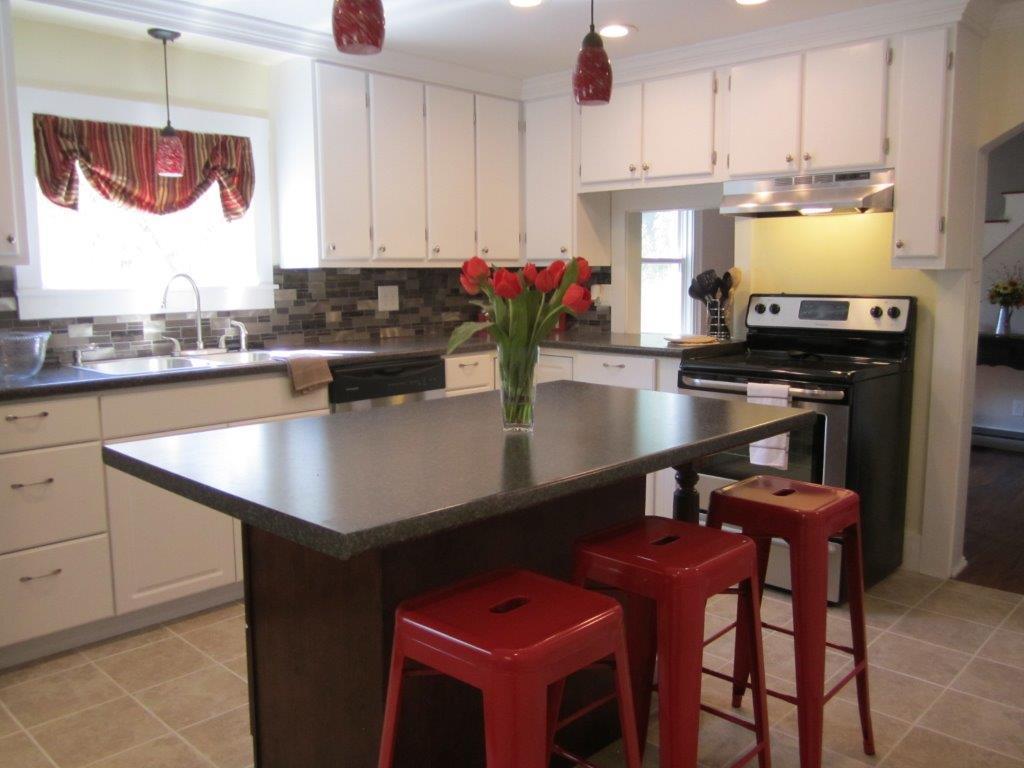 5 Ellsworth Street Springvale, ME 04083 - Photo 4 of 22 Photo