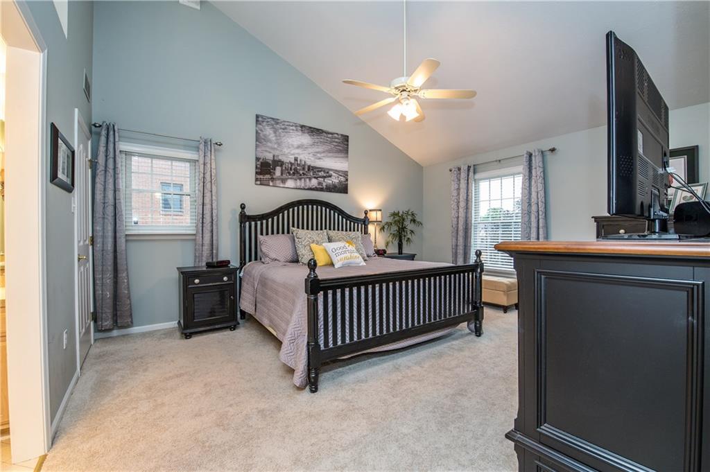 212 Constance Drive McKees Rocks, PA 15136 - Photo 14 of 24