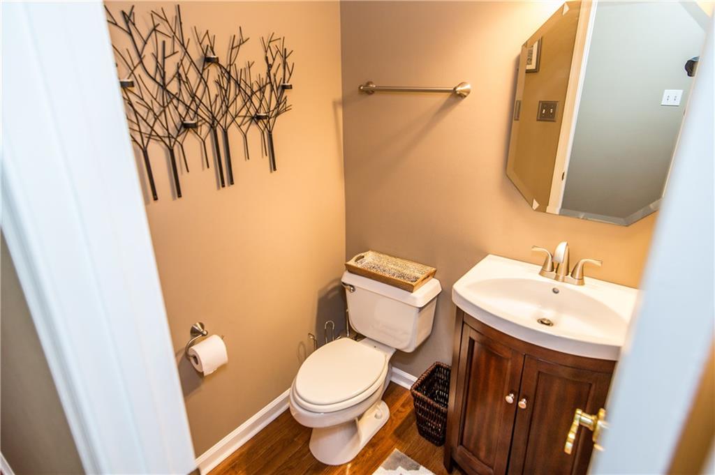 212 Constance Drive McKees Rocks, PA 15136 - Photo 9 of 24