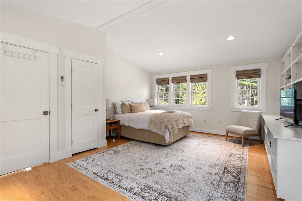 48 Sunset Road Weston, MA 02493 - Photo 29 of 34 Gallery Image 29