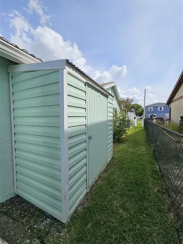 a view of outdoor space