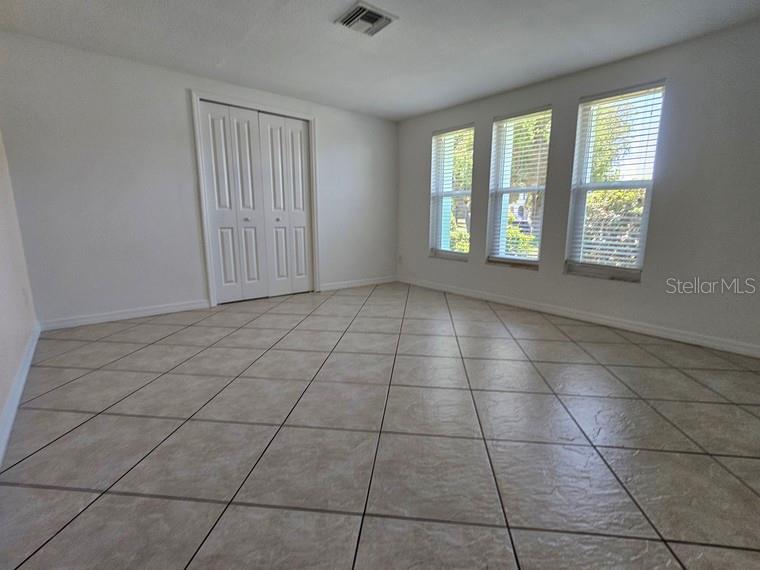 7313 Hatteras Drive Hudson, FL 34667 - Photo 10 of 33 a view of a livingroom with windows