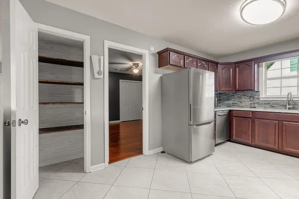 $300,000 | 147 Nicole Lane, Crestview, FL 32539