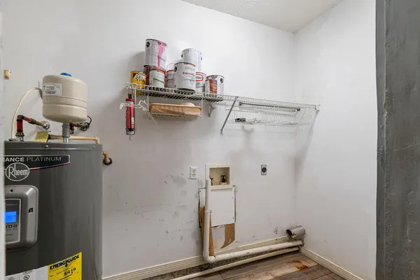 $300,000 | 147 Nicole Lane, Crestview, FL 32539