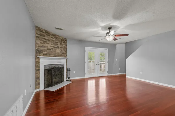 $300,000 | 147 Nicole Lane, Crestview, FL 32539