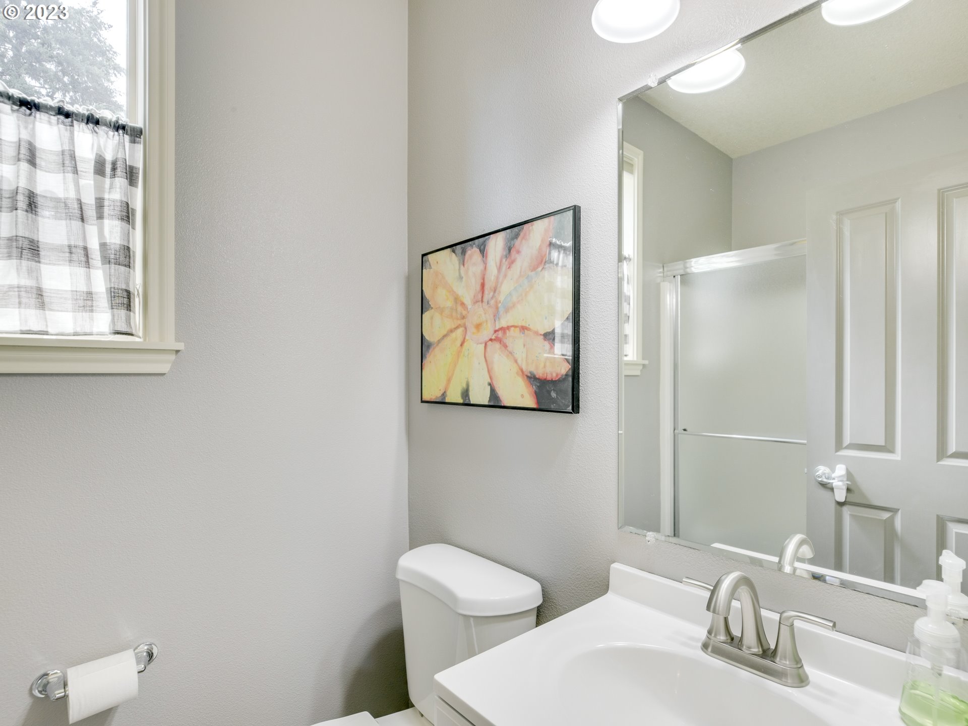 14330 Southwest Alpine Crest Way Portland, OR 97224 - Photo 18 of 45 Gallery Image 18