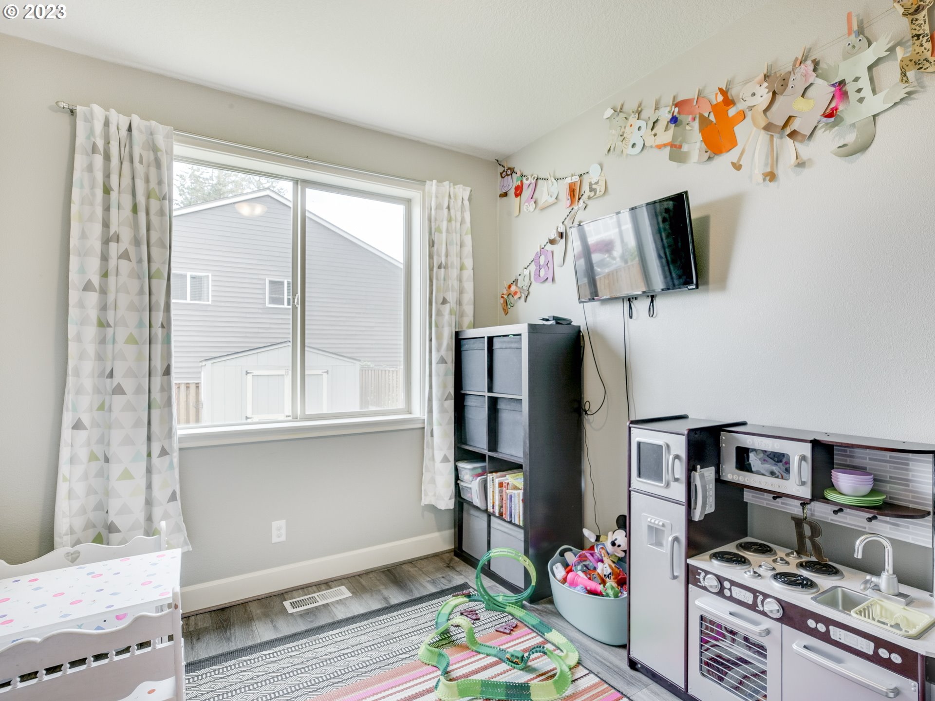 14330 Southwest Alpine Crest Way Portland, OR 97224 - Photo 19 of 45 Gallery Image 19