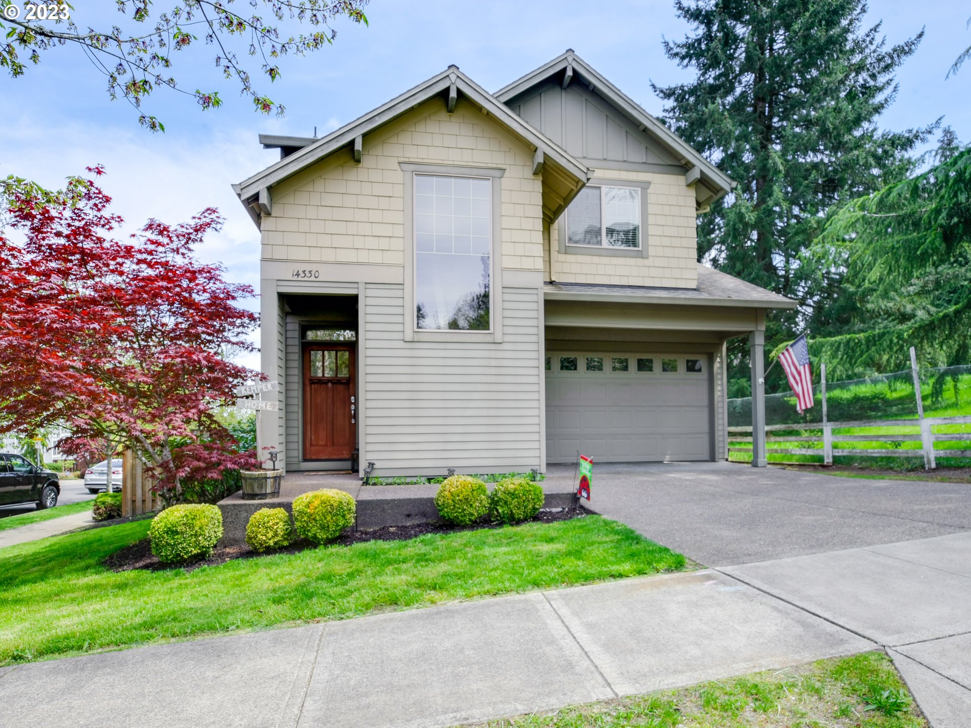 14330 Southwest Alpine Crest Way Portland, OR 97224 - Photo 2 of 45 Gallery Image 2