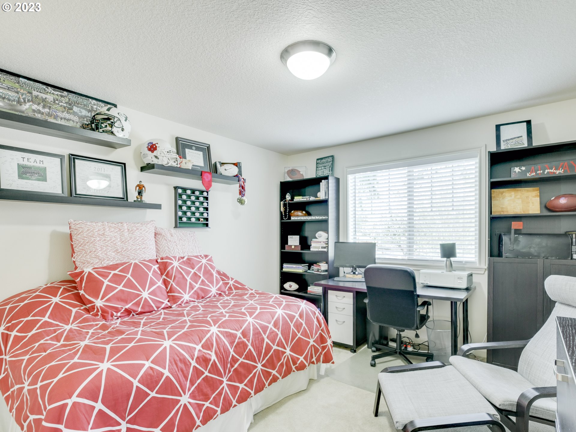14330 Southwest Alpine Crest Way Portland, OR 97224 - Photo 25 of 45 Gallery Image 25