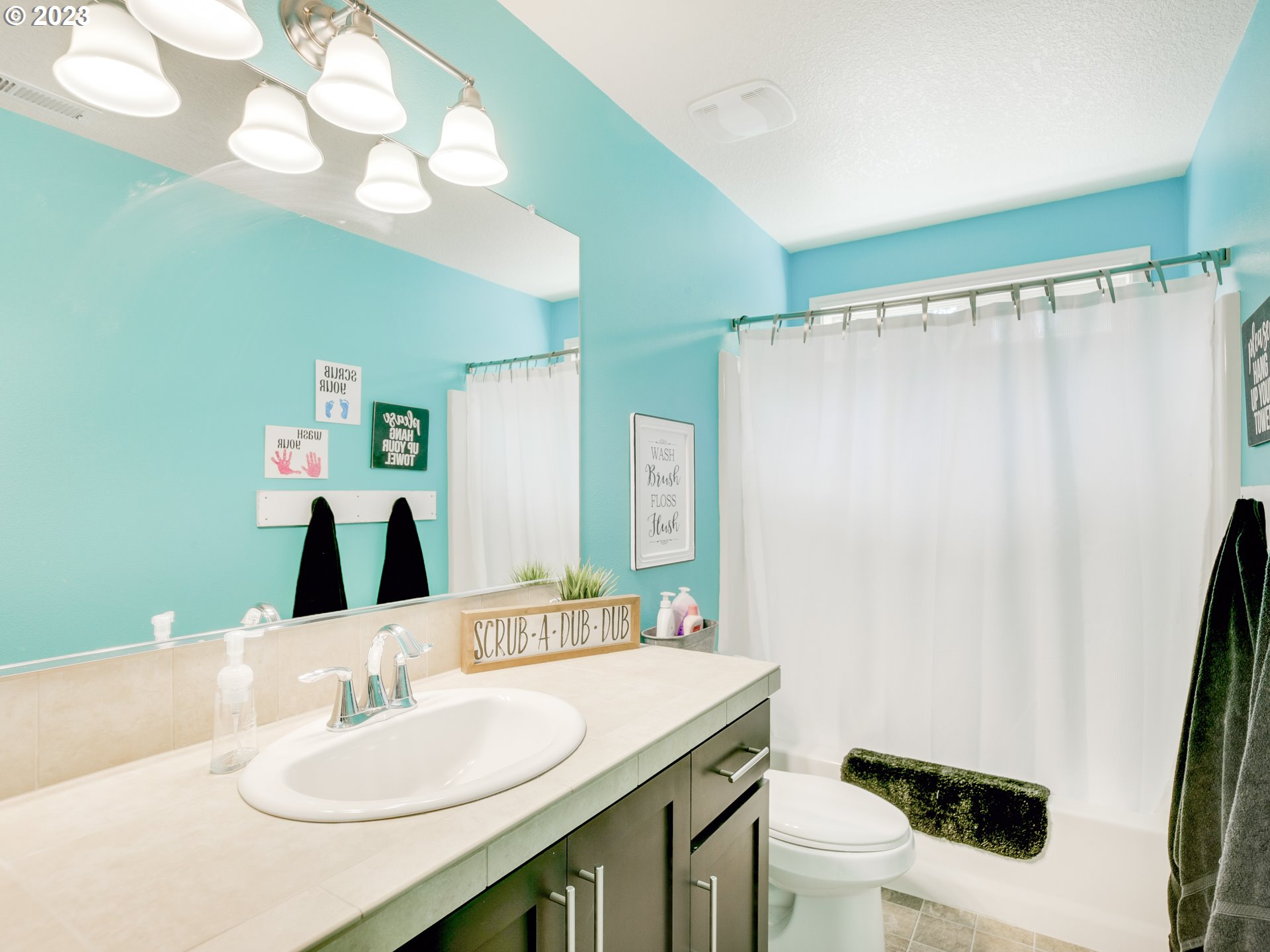 14330 Southwest Alpine Crest Way Portland, OR 97224 - Photo 29 of 45 Gallery Image 29