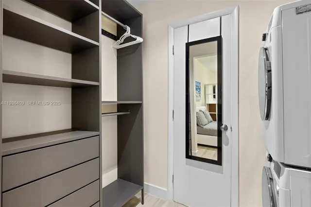 $1,950 | 1241 14th Street, Unit 4, Miami Beach, FL 33139