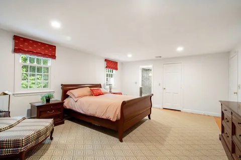 $1,499,000 | 41 Ivy Lane, Sherborn, MA 01770