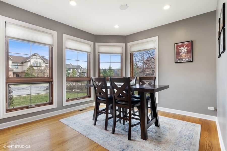 1051 Mackenzie Place Wheaton, IL 60187 - Photo 12 of 25