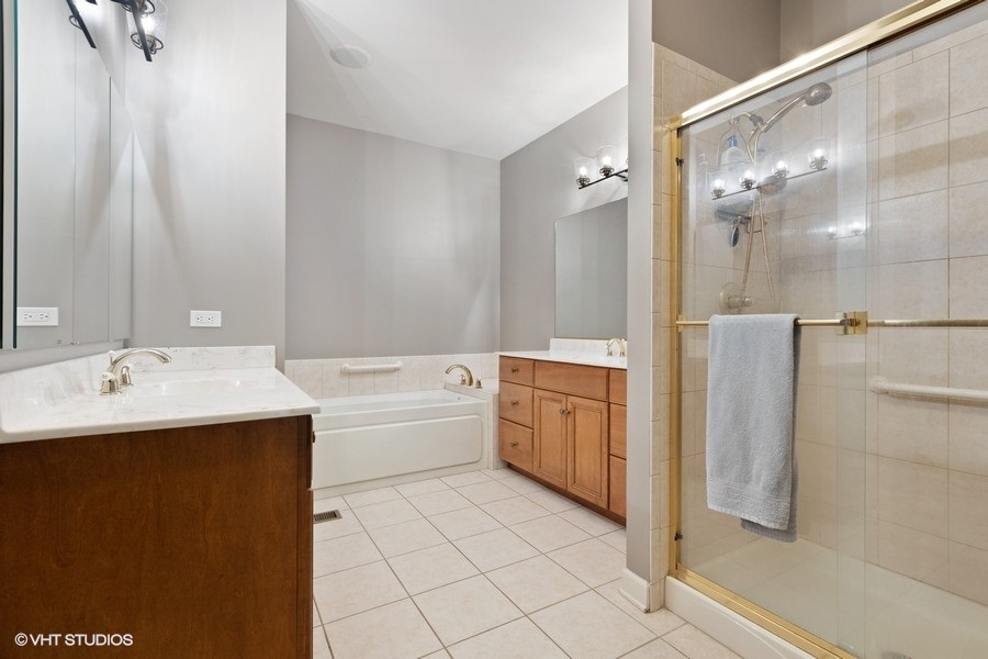 1051 Mackenzie Place Wheaton, IL 60187 - Photo 15 of 25
