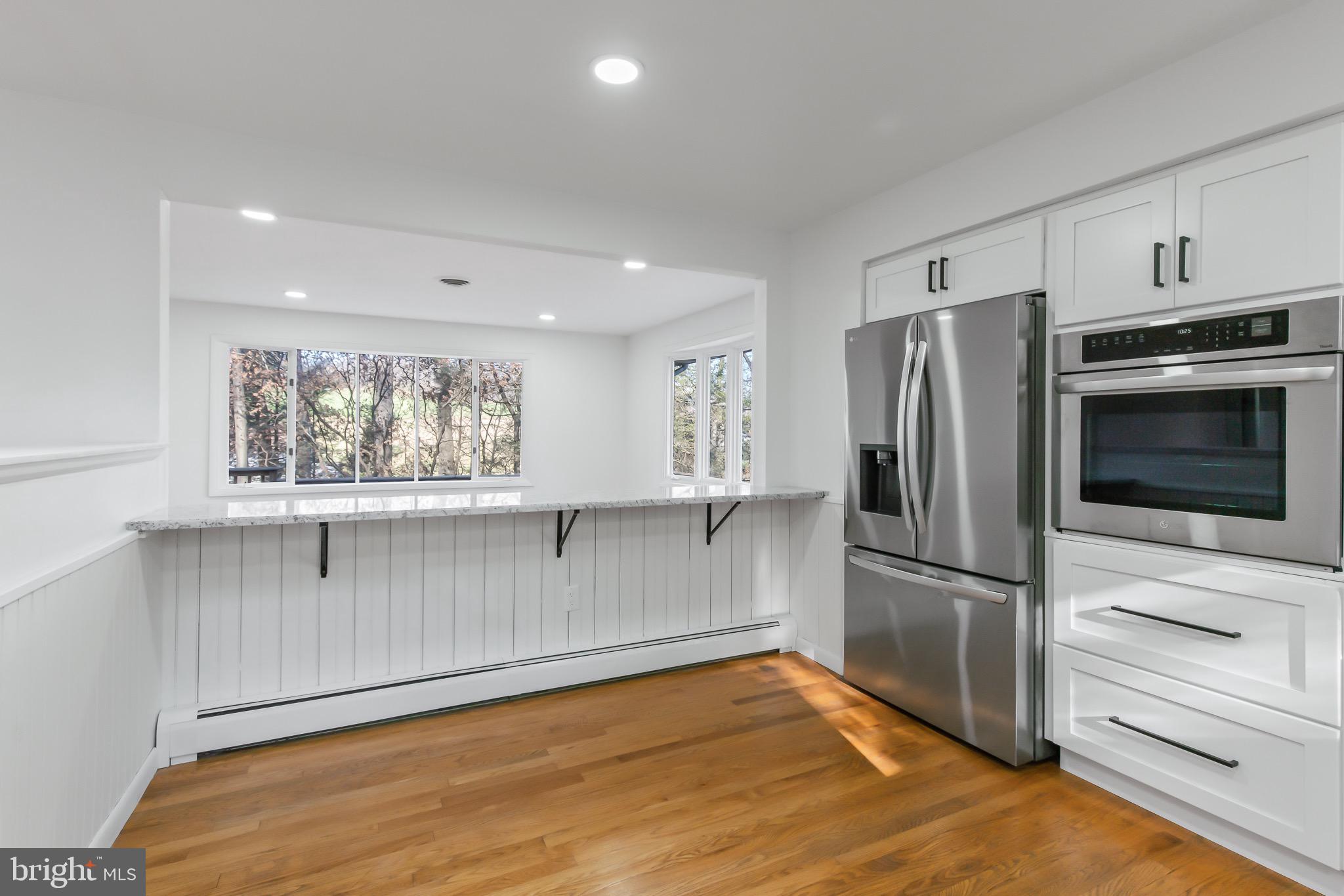 10 Schoolhouse Road Kirkwood, PA 17536 - Photo 14 of 38 Kitchen with Island Looking into Living Room