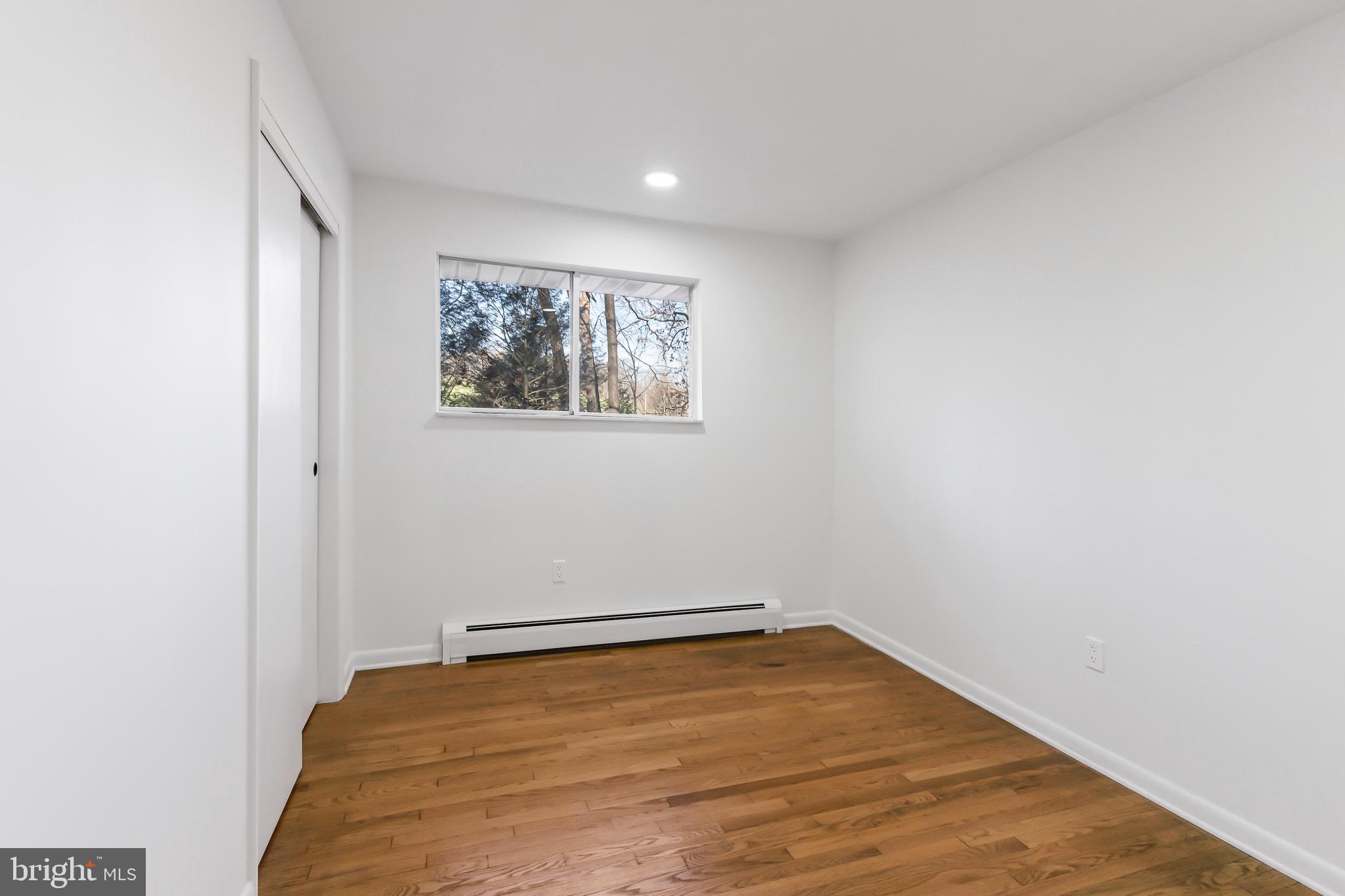 10 Schoolhouse Road Kirkwood, PA 17536 - Photo 17 of 38 Bedroom 1 View 1