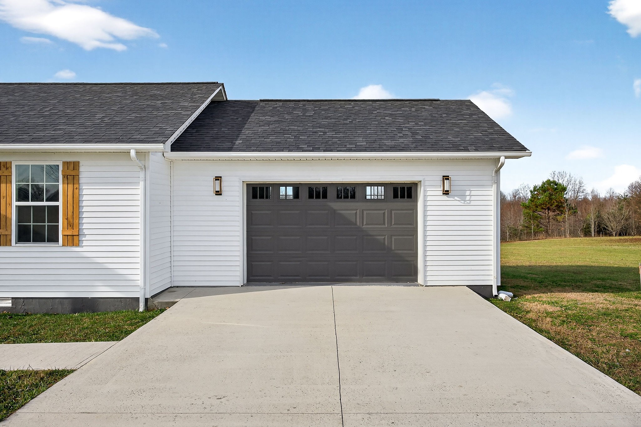 498 Low Gap Road Sparta, TN 38583 - Photo 2 of 38 a front view of a house with a yard