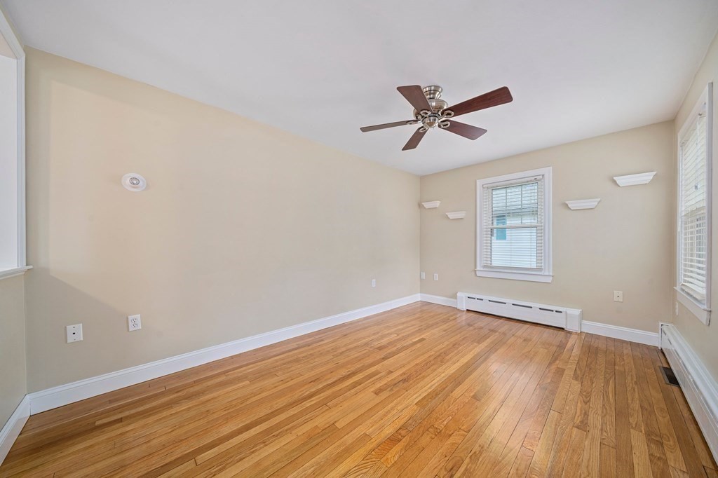153 Edgehill Road Braintree, MA 02184 - Photo 11 of 41