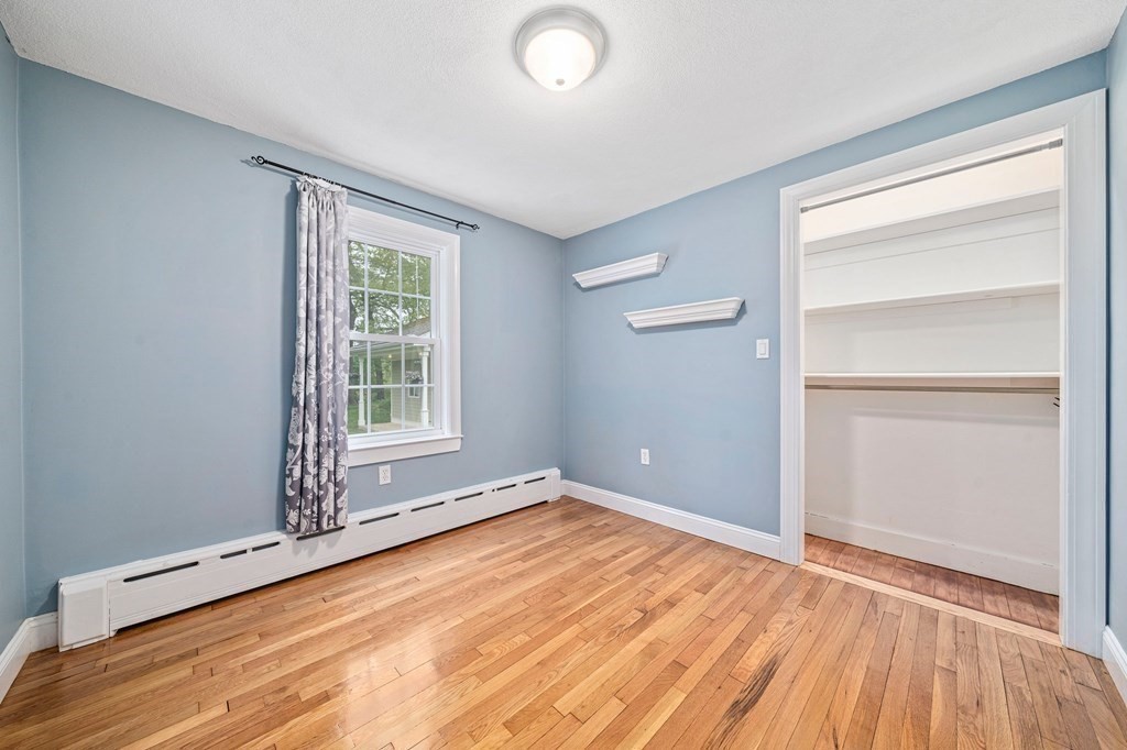 153 Edgehill Road Braintree, MA 02184 - Photo 17 of 41