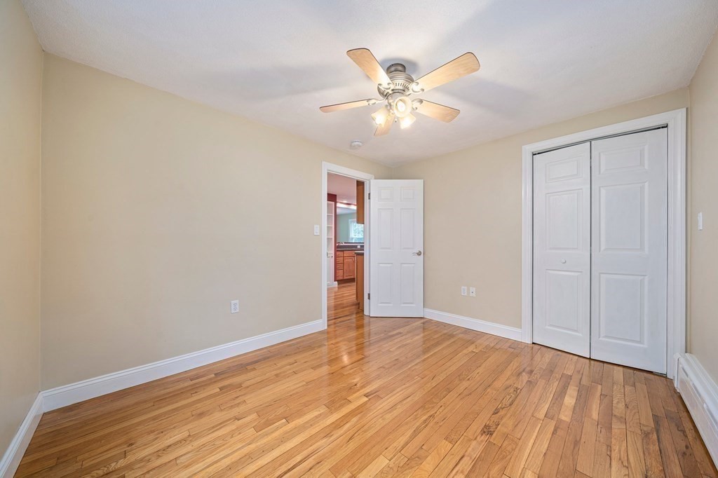 153 Edgehill Road Braintree, MA 02184 - Photo 20 of 41