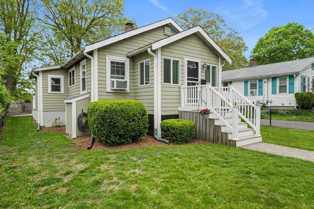153 Edgehill Road Braintree, MA 02184 - Photo 25 of 41