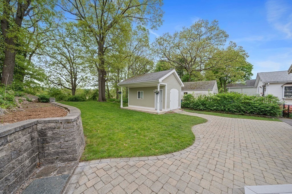 153 Edgehill Road Braintree, MA 02184 - Photo 29 of 41