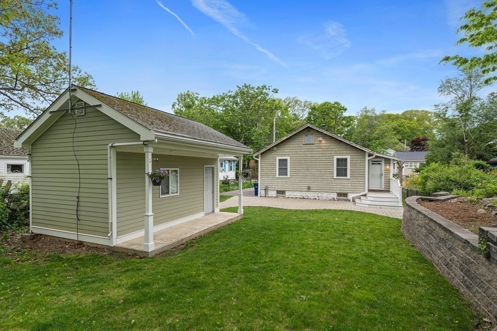 153 Edgehill Road Braintree, MA 02184 - Photo 30 of 41