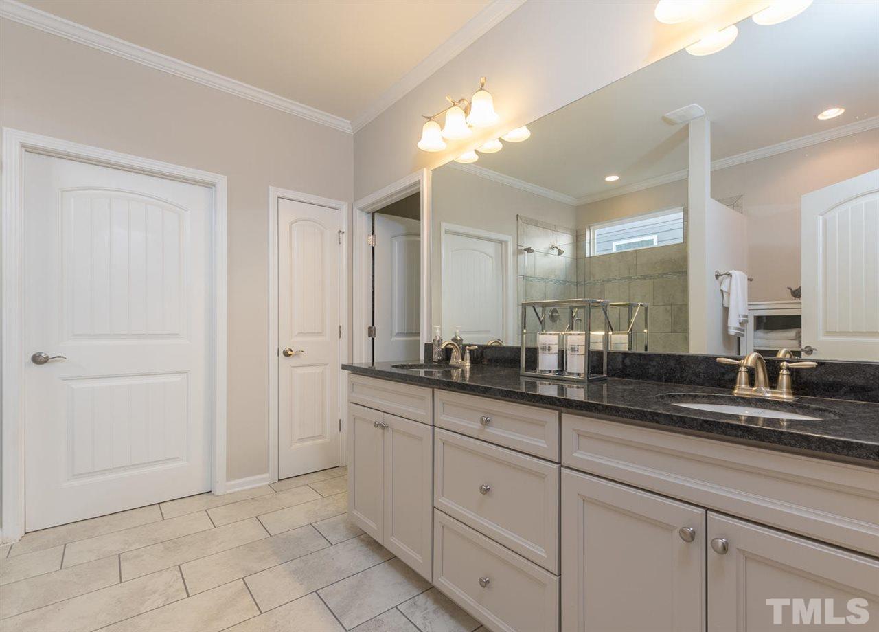 201 Tuttle Road Durham, NC 27703 - Photo 13 of 25 Gallery Image 13