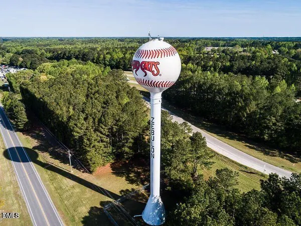 $289,999 | 323 Sweetbay Tree Drive, Wendell, NC 27591