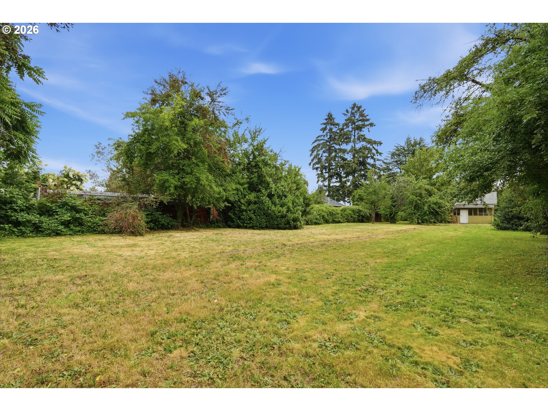 2121 Southeast 89th Avenue Portland, OR 97216 - Photo 12 of 28
