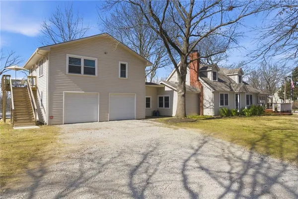 $675,000 | 14401 Lookout Drive, Kansas City, MO 64139