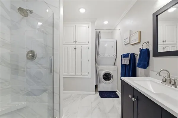 $675,000 | 14401 Lookout Drive, Kansas City, MO 64139