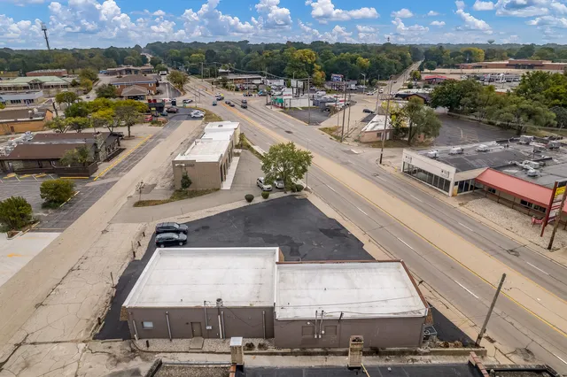 a view of a city with sitting area