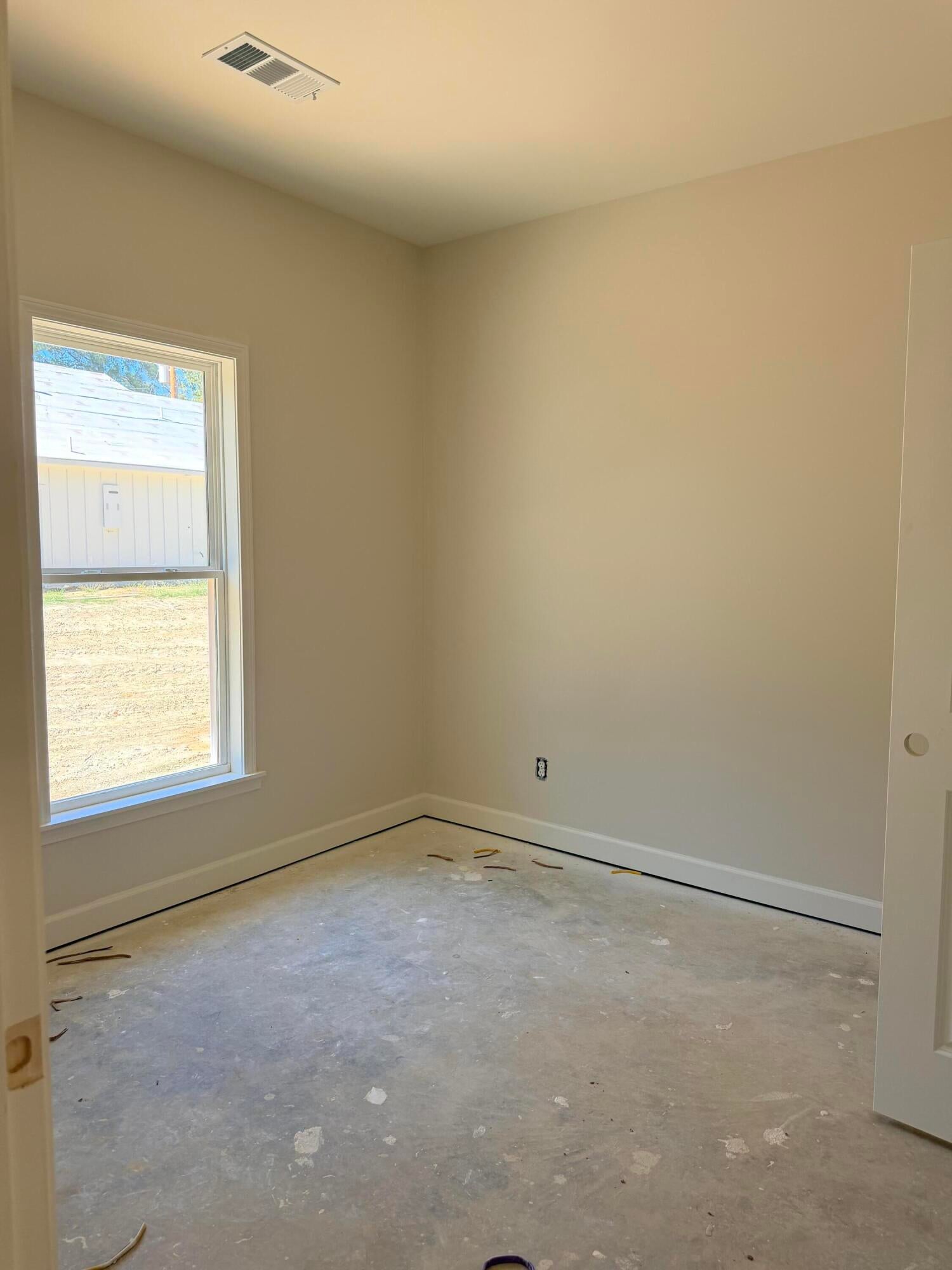 5200 Timberlane Road Tupelo, MS 38826 - Photo 6 of 7 Gallery Image 6