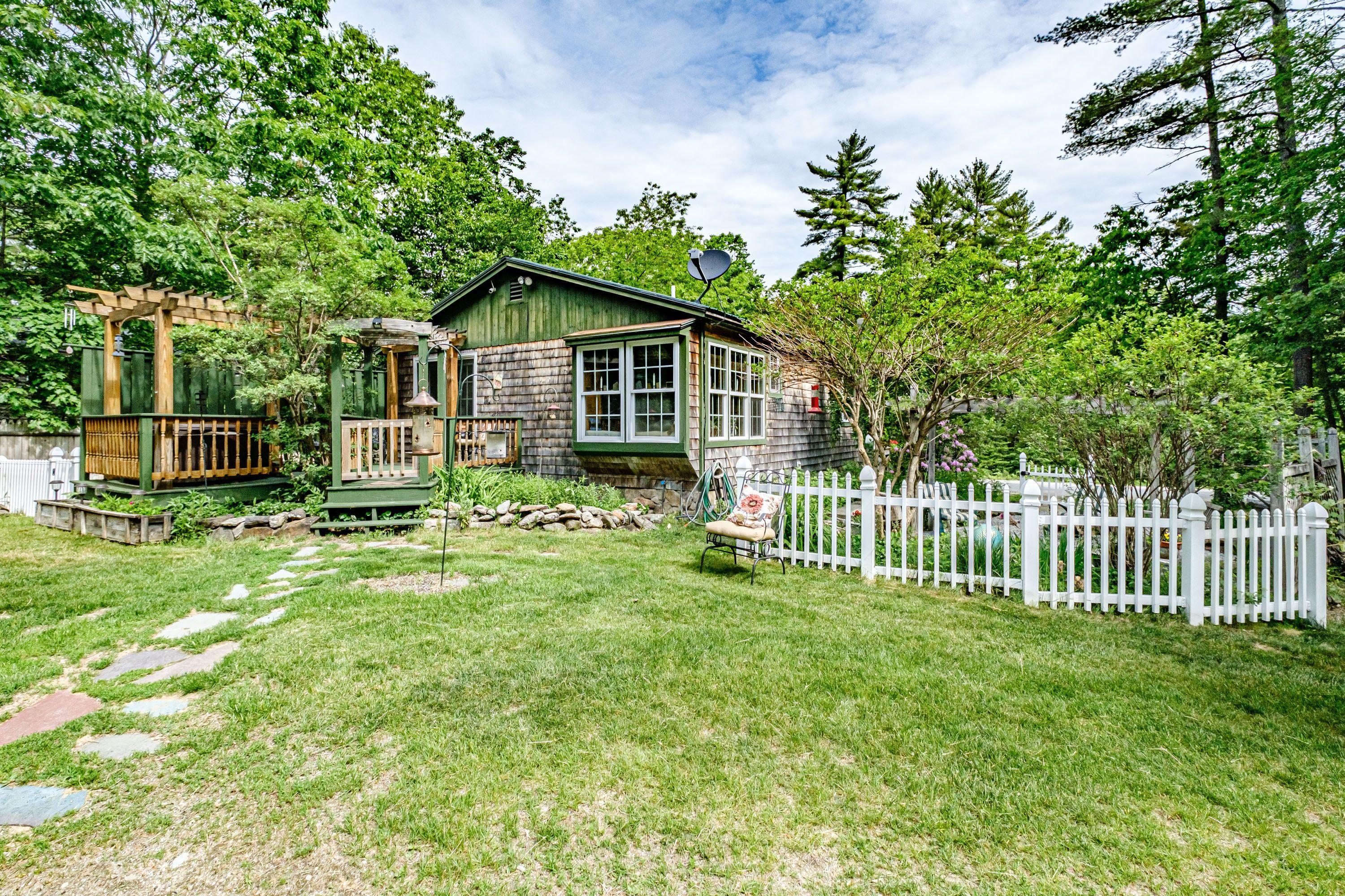 68 Old Portland Road North Waterboro, ME 04061 - Photo 31 of 41 Mike and Lisa 31