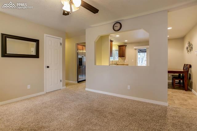 6718 Seneca Road Colorado Springs, CO 80915 - Photo 5 of 19 Gallery Image 5