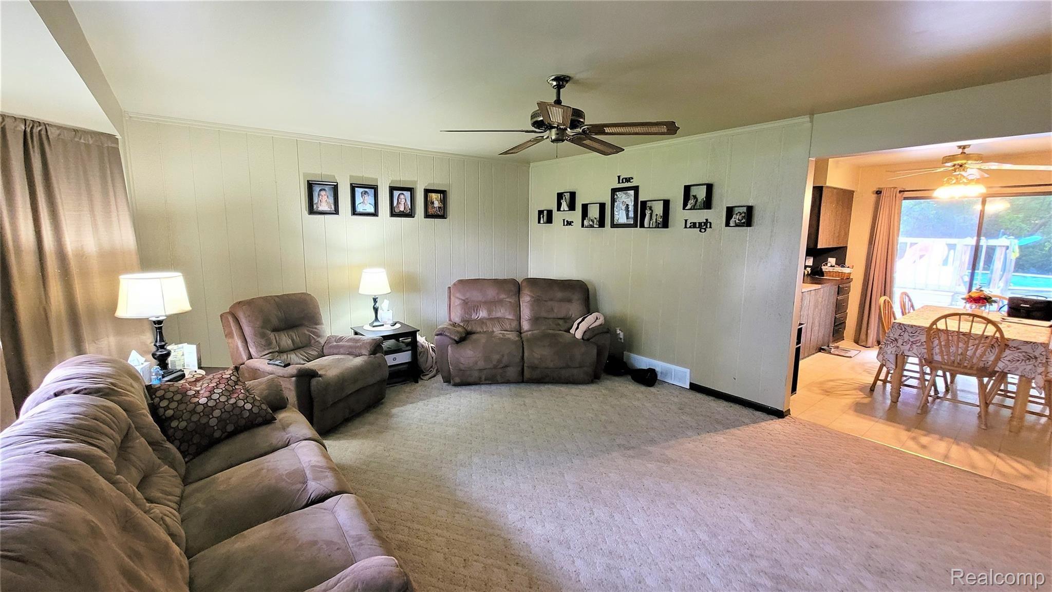 5474 Deland Road Flushing, MI 48433 - Photo 4 of 42 20210622_181020.jpg