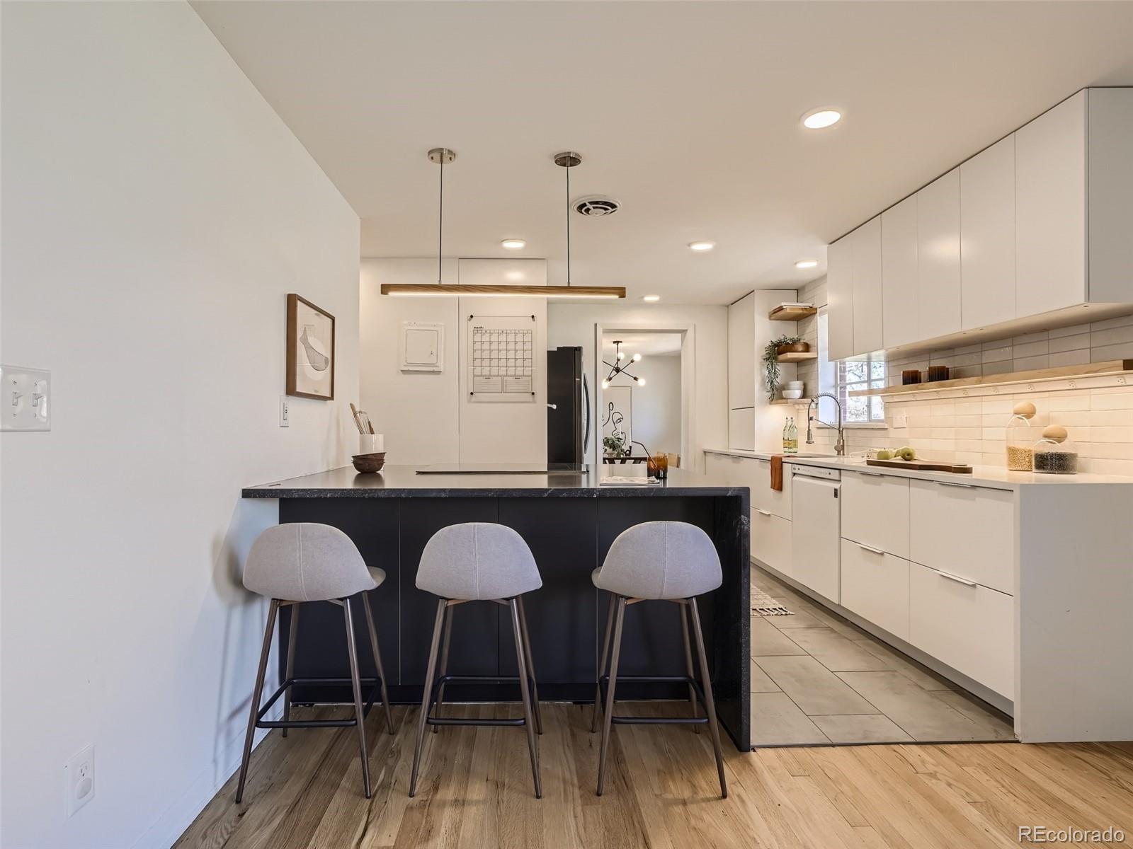 4712 Cody Street Wheat Ridge, CO 80033 - Photo 6 of 25 Gallery Image 6