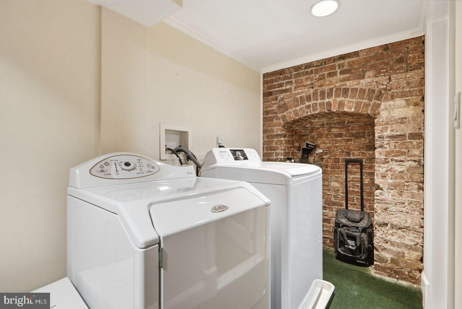949 S Street Northwest Washington, DC 20001 - Photo 34 of 42 a utility room with dryer and washer