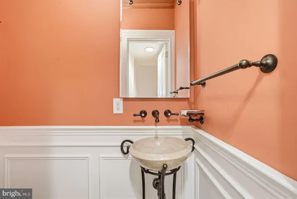 $8,500 | 949 S Street Northwest, Washington, DC 20001