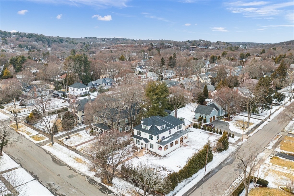 3 Foxcroft Road Winchester, MA 01890 - Photo 13 of 22