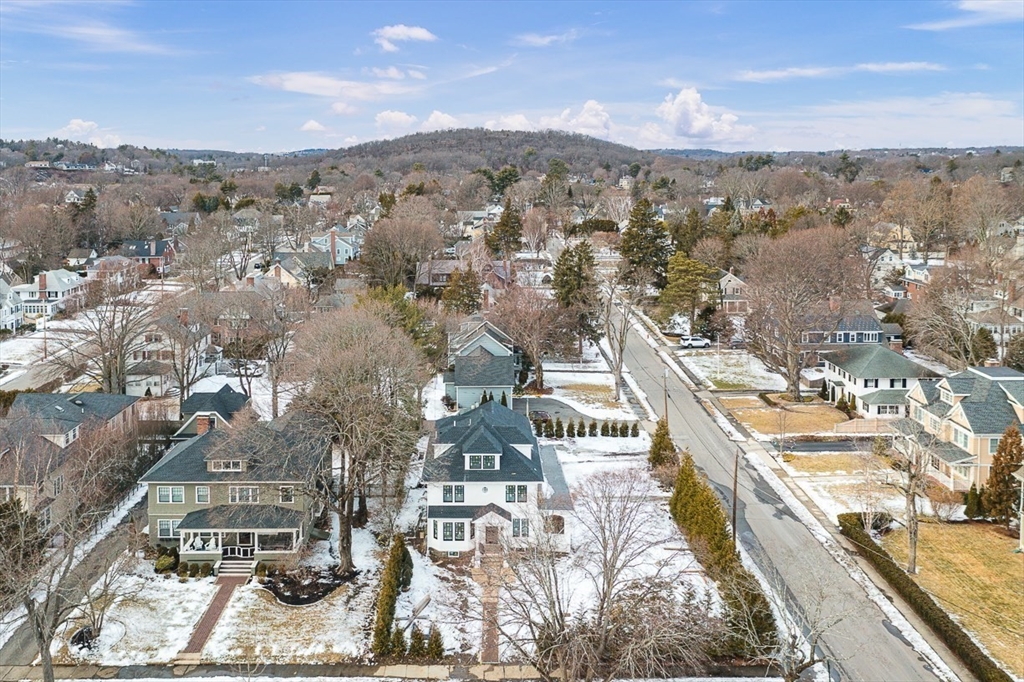 3 Foxcroft Road Winchester, MA 01890 - Photo 14 of 22