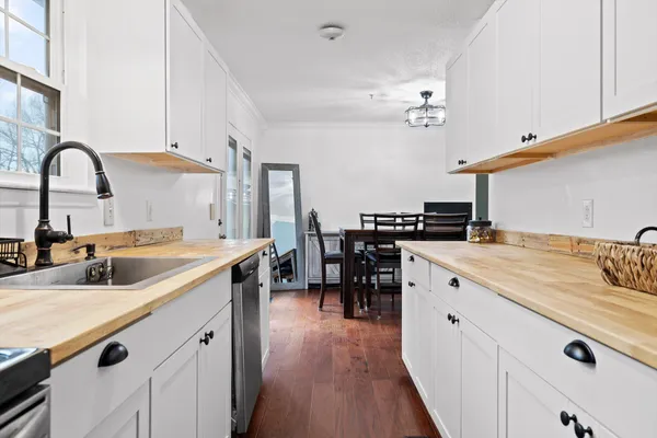 $245,000 | 70 Pinoak Road, Trenton, GA 30752