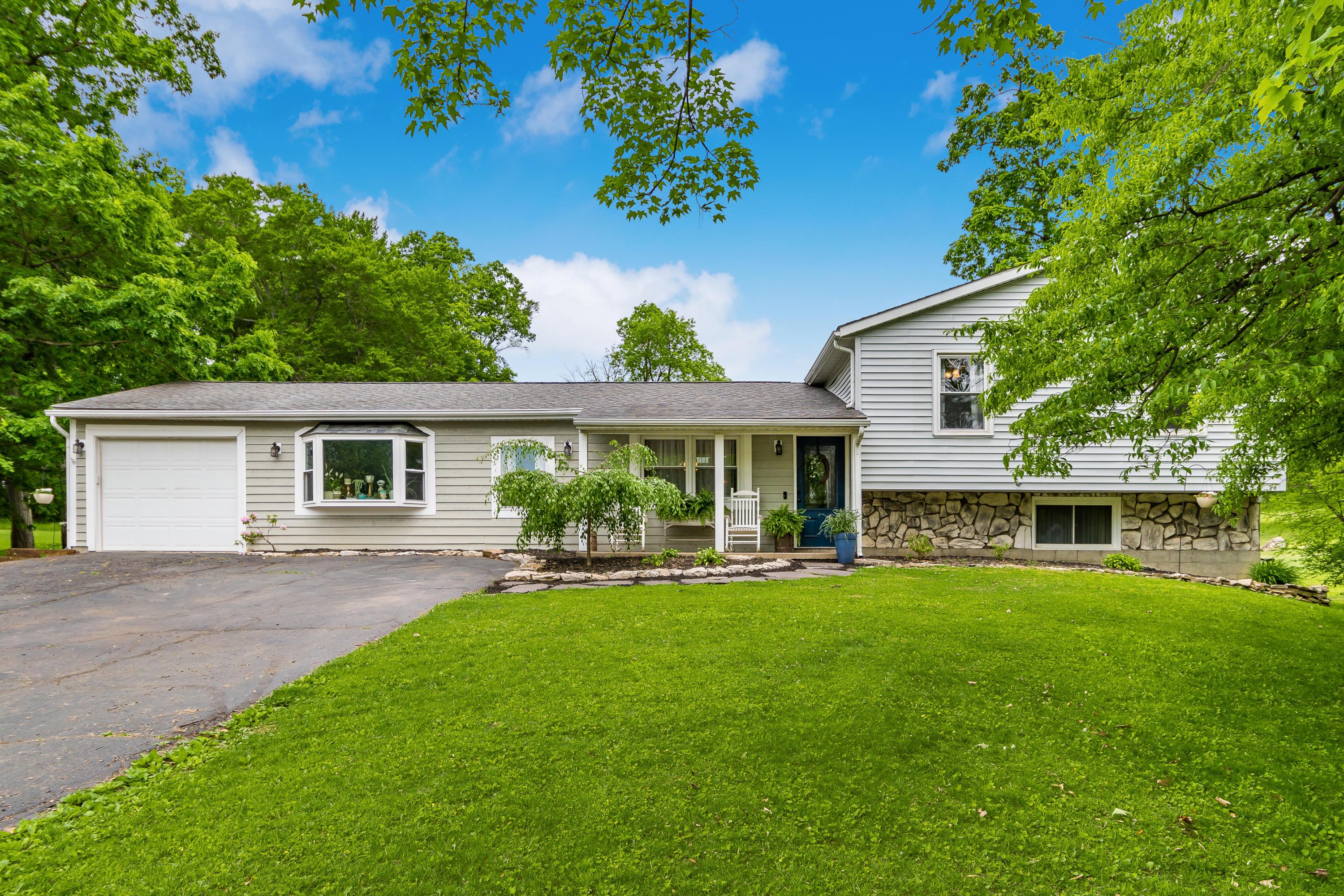 1810 Pine Road Heath, OH 43056 - Photo 1 of 36 Gallery Image 1