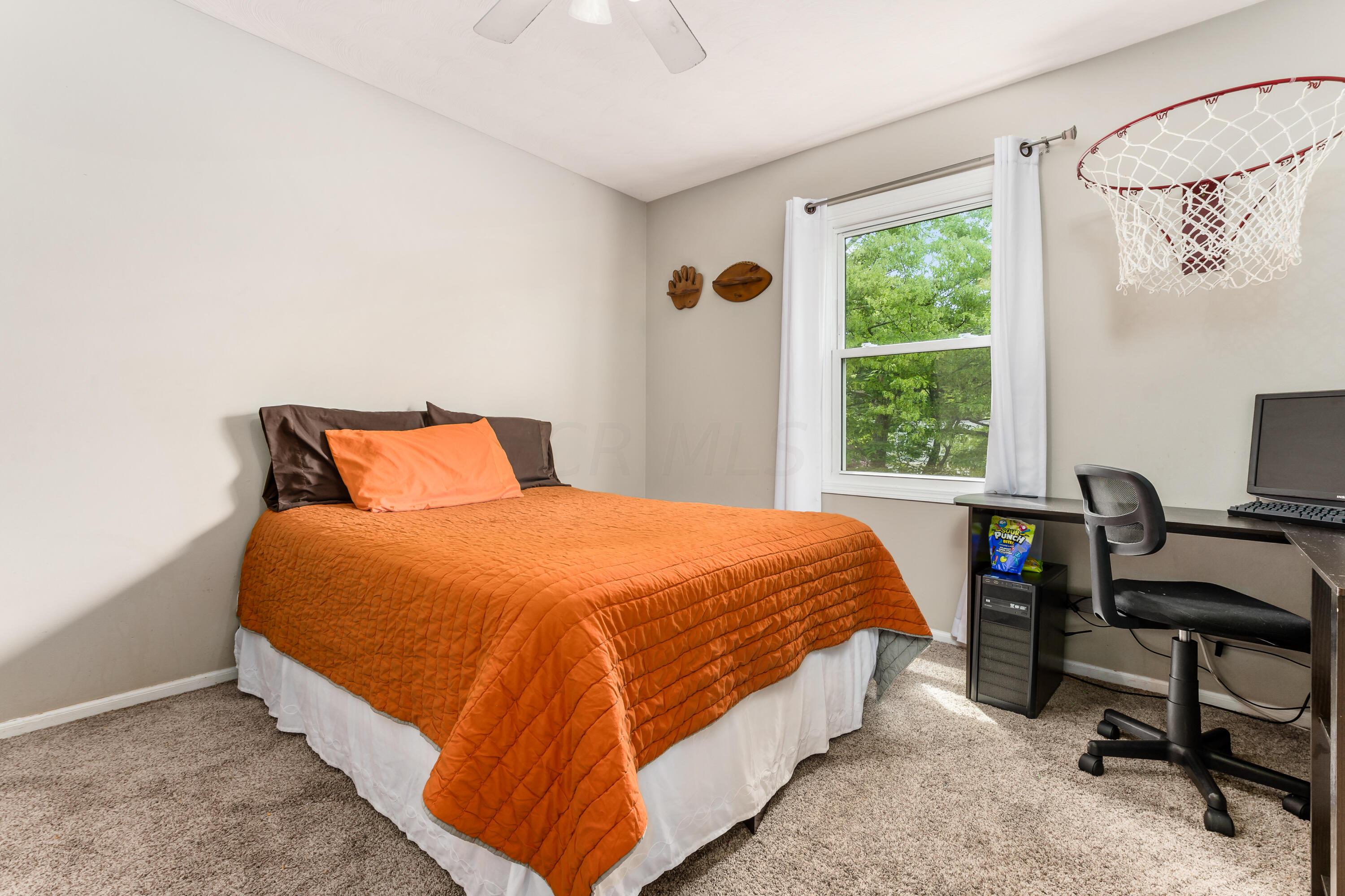 1810 Pine Road Heath, OH 43056 - Photo 20 of 36 Gallery Image 20
