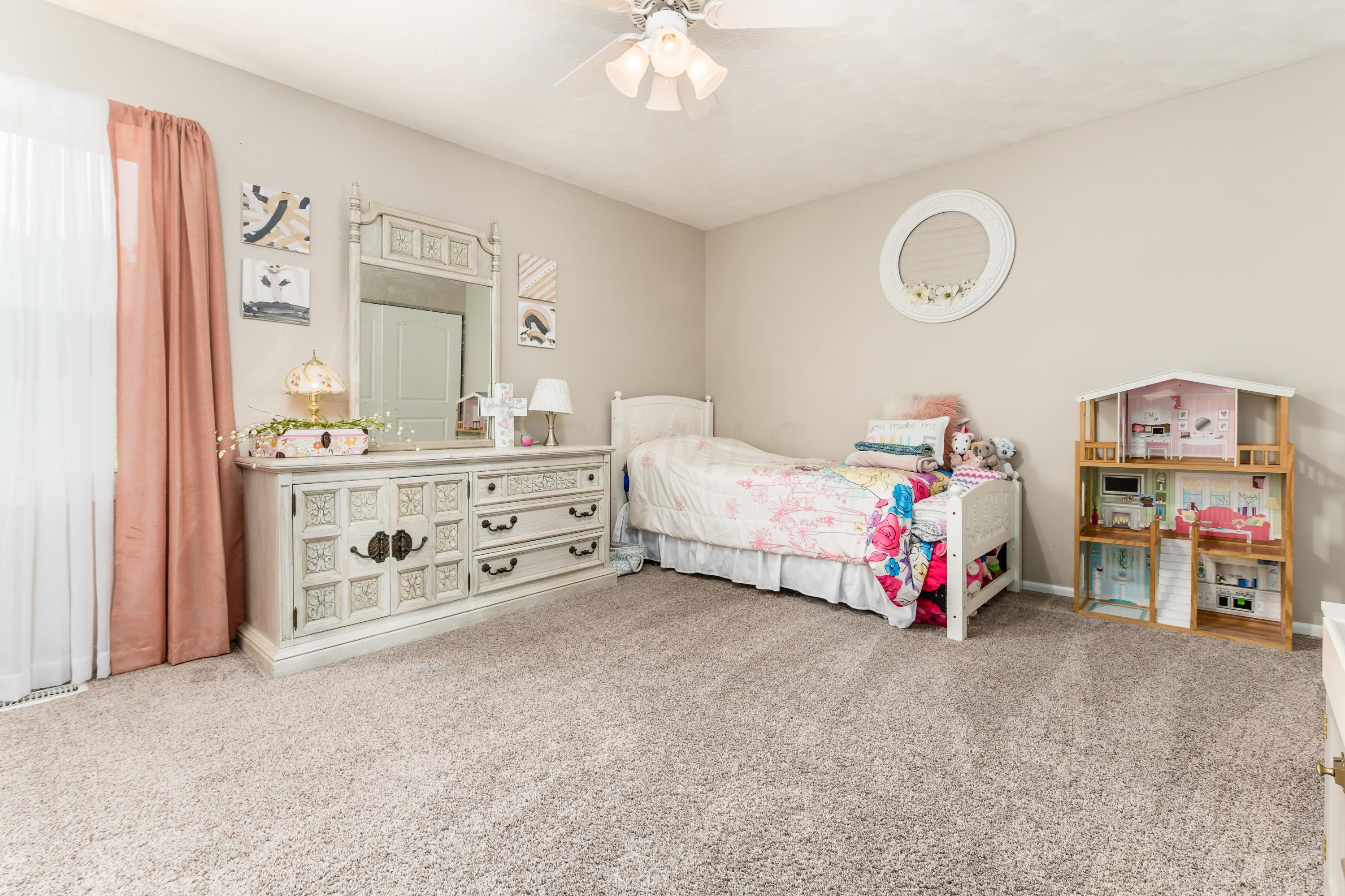 1810 Pine Road Heath, OH 43056 - Photo 22 of 36 Gallery Image 22