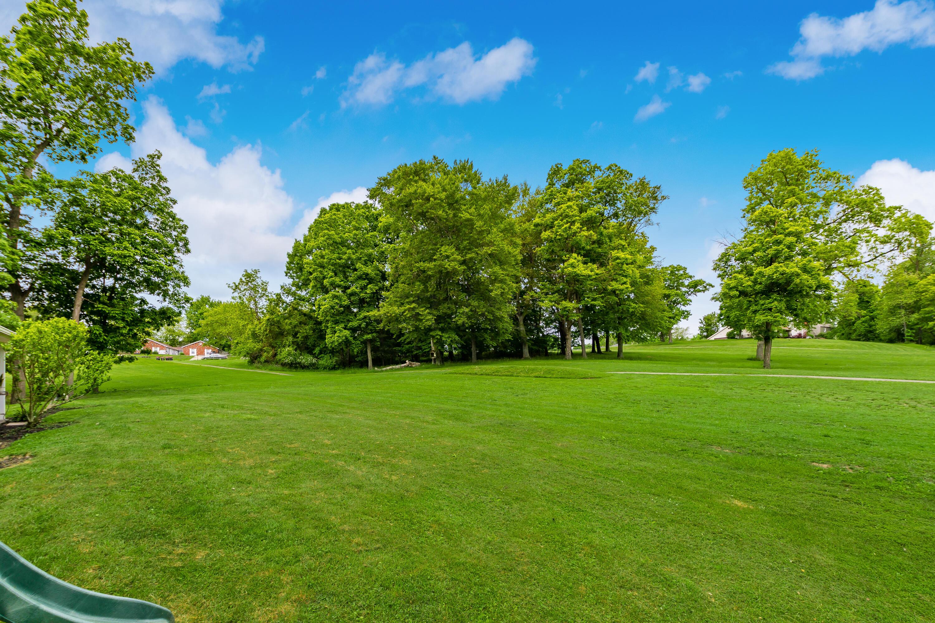 1810 Pine Road Heath, OH 43056 - Photo 33 of 36 Gallery Image 33