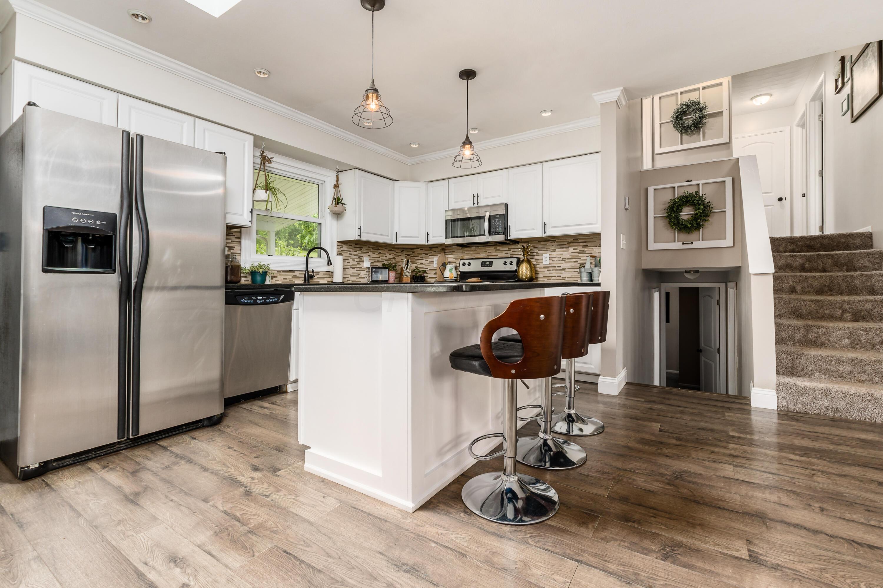 1810 Pine Road Heath, OH 43056 - Photo 7 of 36 Gallery Image 7